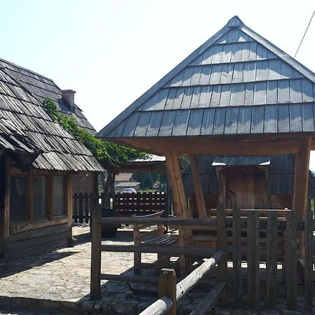 Konoba Ognjiste Bed & Breakfast Sokolac  Екстериор снимка