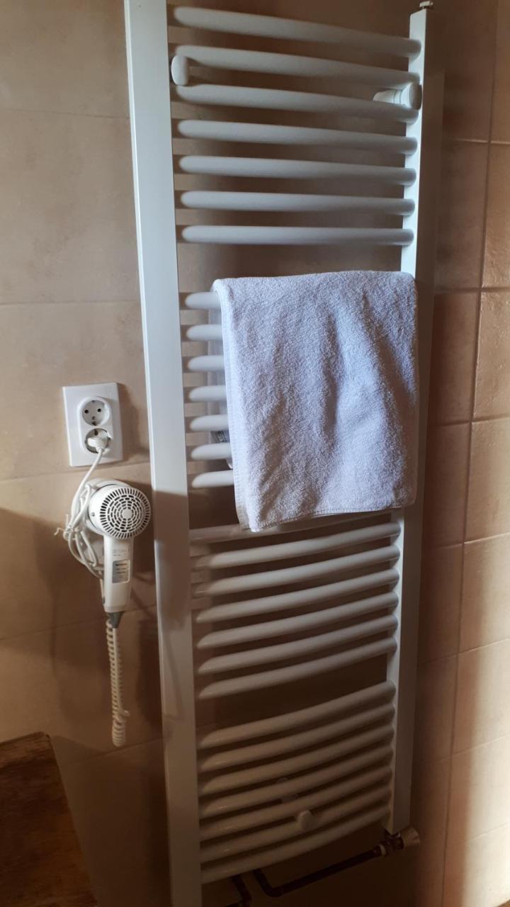 Konoba Ognjiste Bed & Breakfast Sokolac  Екстериор снимка