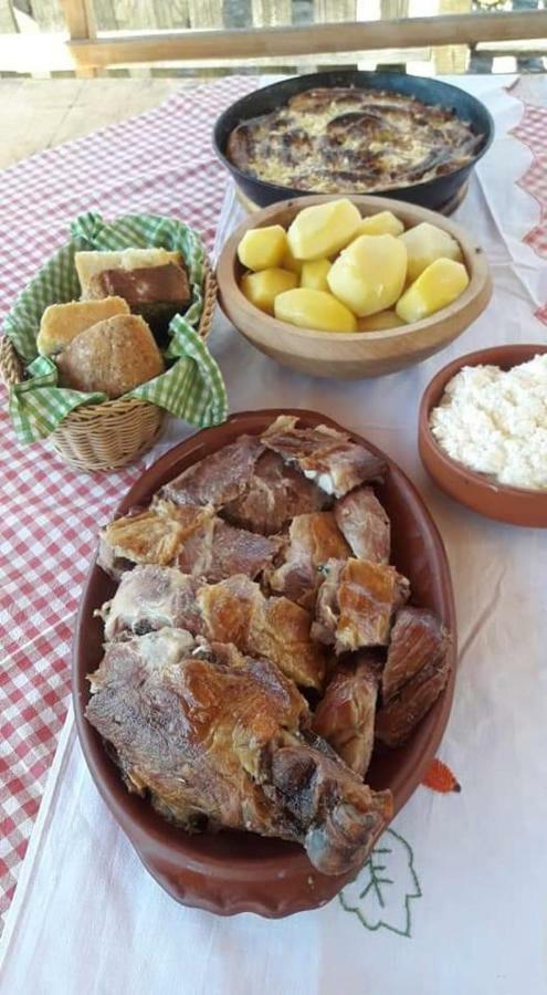 Konoba Ognjiste Bed & Breakfast Sokolac  Екстериор снимка