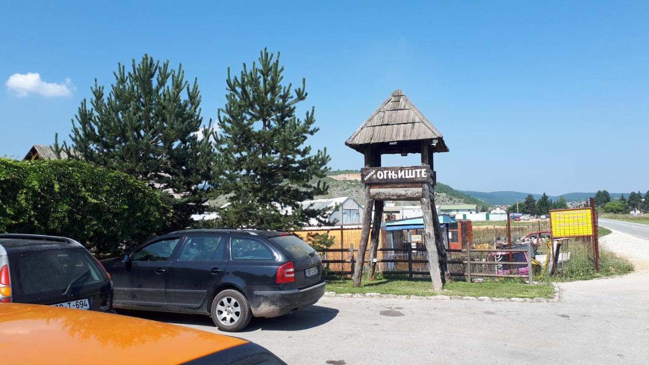 Konoba Ognjiste Bed & Breakfast Sokolac  Екстериор снимка